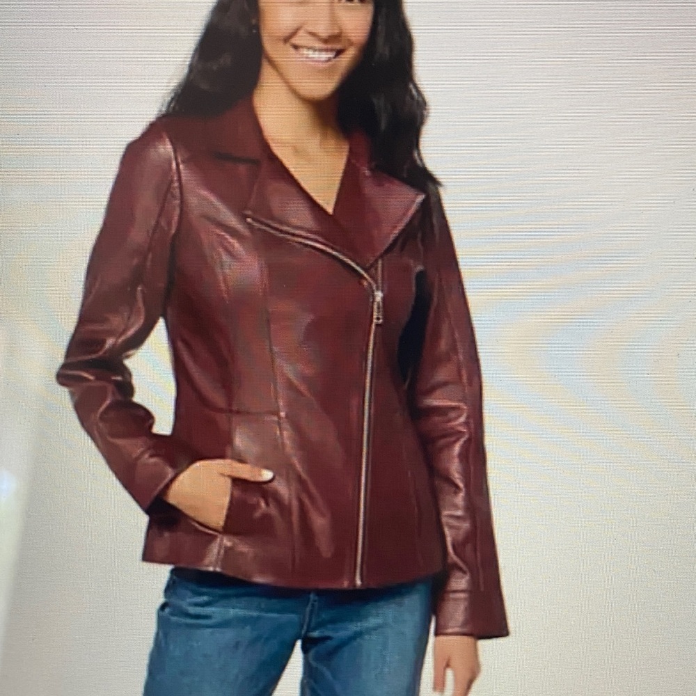 Studio by D&Co. Women's Chic Buttery Soft Lambskin Brown Leather Moto Jacket Med